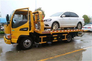 寻乌附近拖车救援24小时服务热线